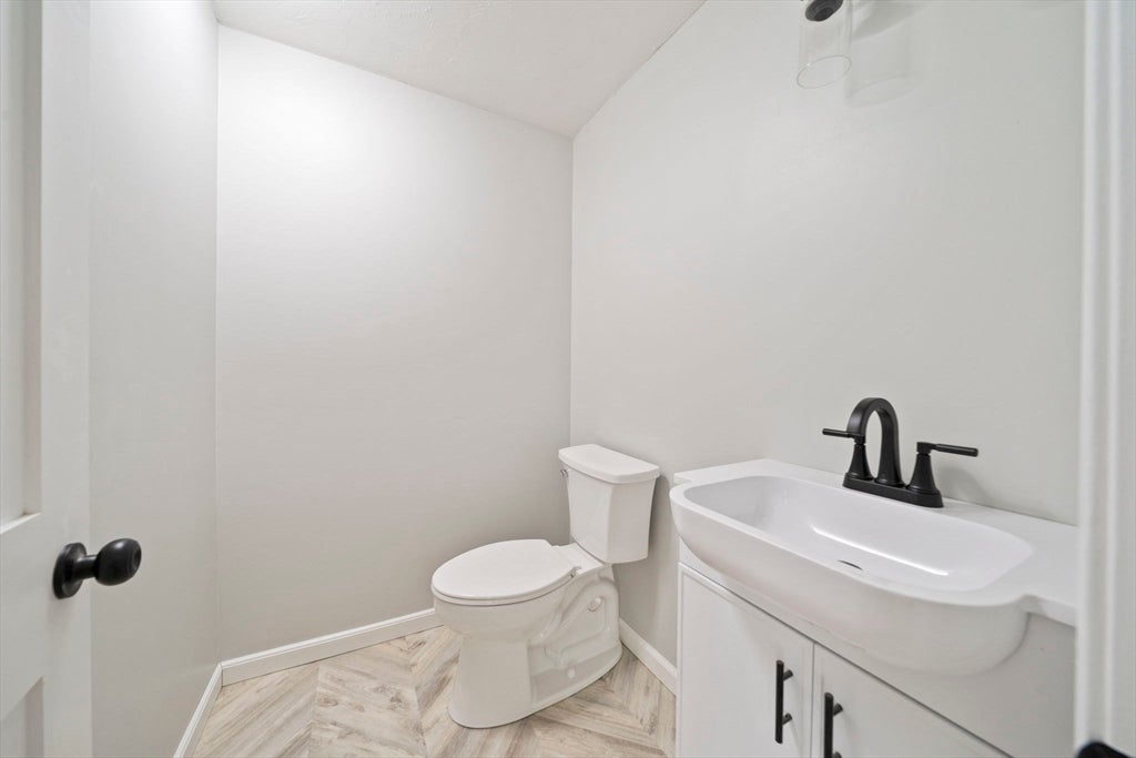 28 Lawn St #28, Attleboro, MA, 28 Lawn St #28, Attleboro, MA Photo #8