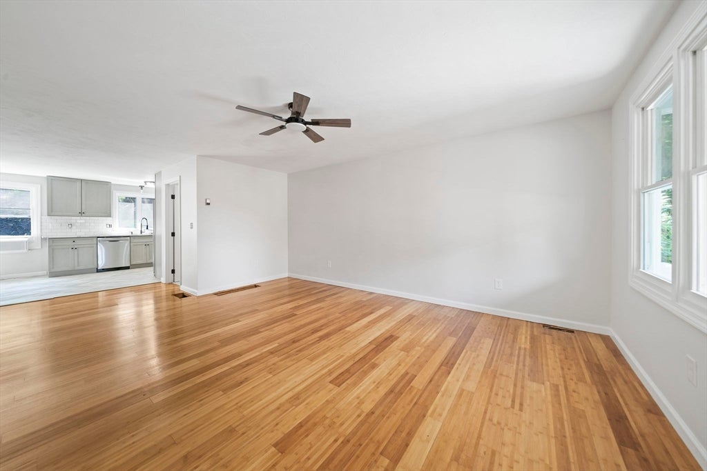 28 Lawn St #28, Attleboro, MA, 28 Lawn St #28, Attleboro, MA Photo #12