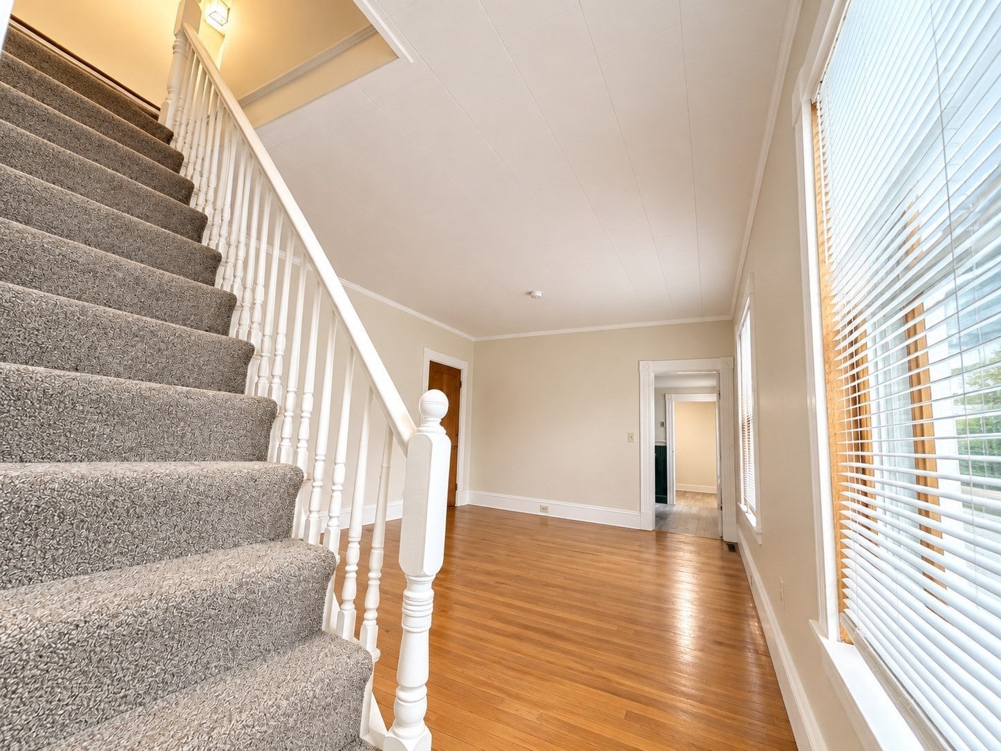 123 Chestnut St #2, Waltham, MA Photo #6