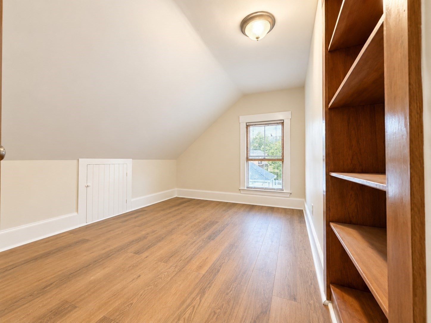 123 Chestnut St 2