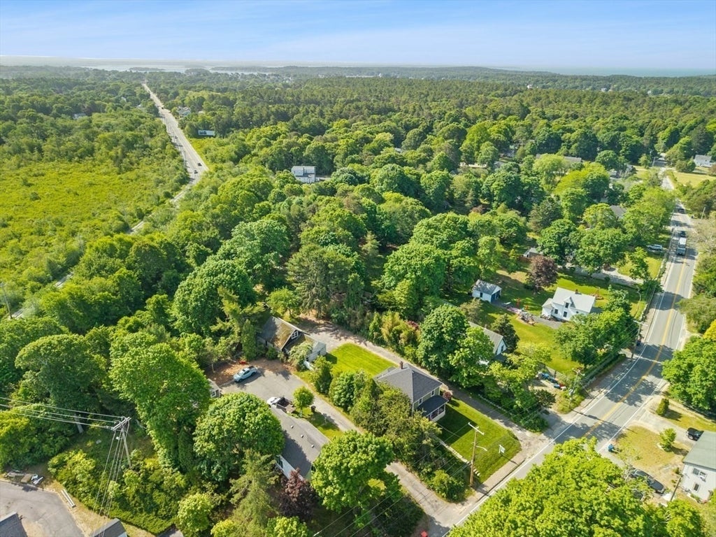 10 Great Neck Rd