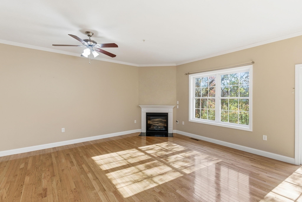 90 Rangeway Rd 303