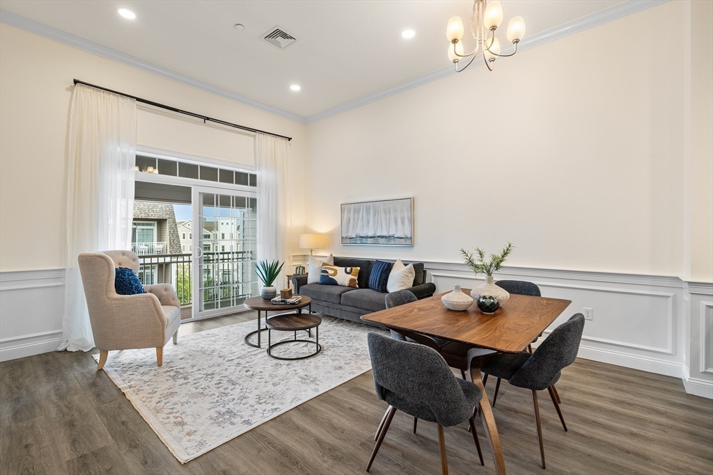 320 Middlesex Avenue F404