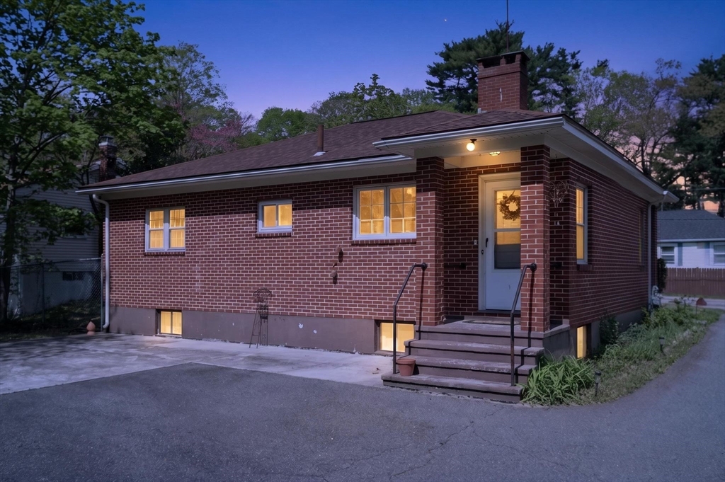 686 Cohannet St, Taunton, MA Photo #30