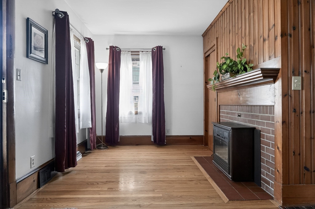686 Cohannet St, Taunton, MA Photo #12