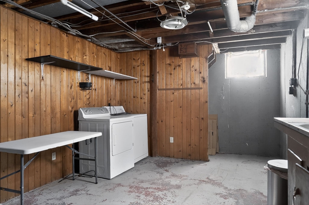 686 Cohannet St, Taunton, MA Photo #21