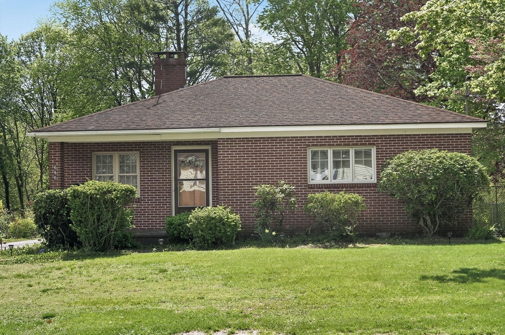 686 Cohannet St, Taunton, MA Photo #25