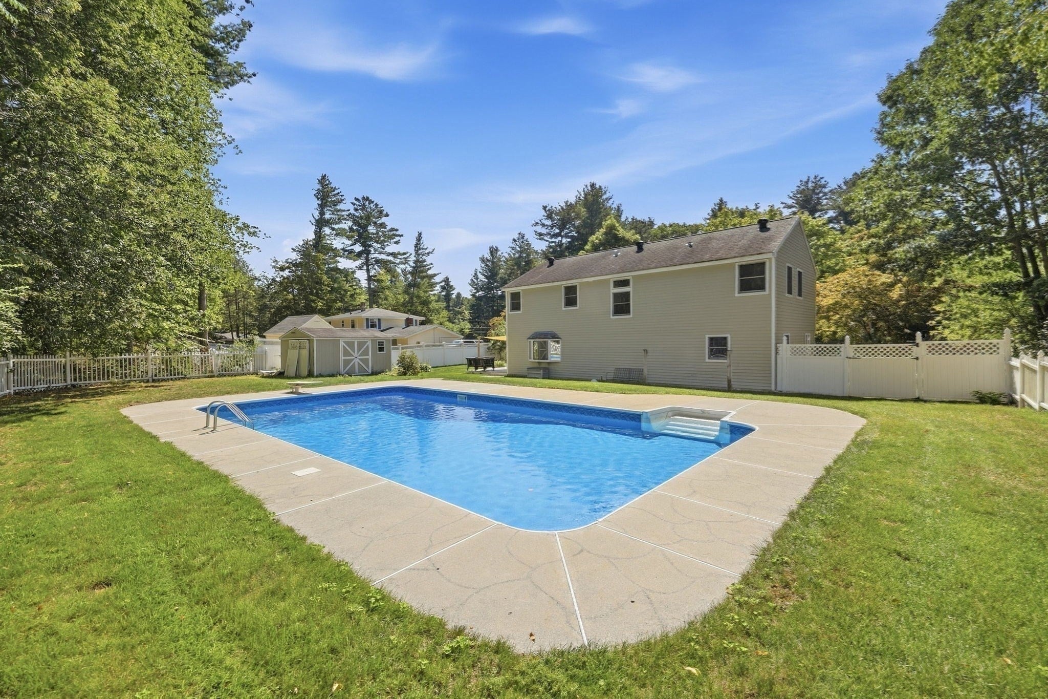 27 Ansie Road, Chelmsford, MA, 27 Ansie Road, Chelmsford, MA Photo #2