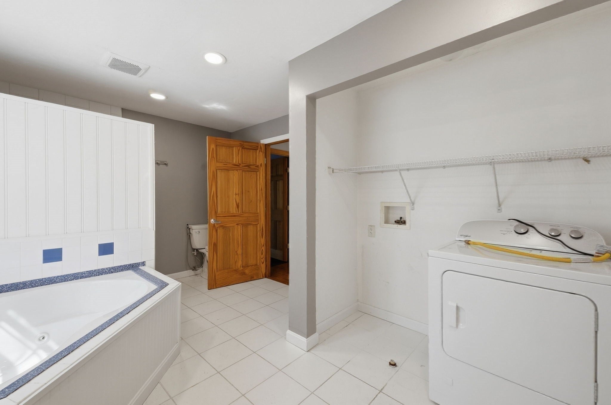 27 Ansie Road, Chelmsford, MA, 27 Ansie Road, Chelmsford, MA Photo #24