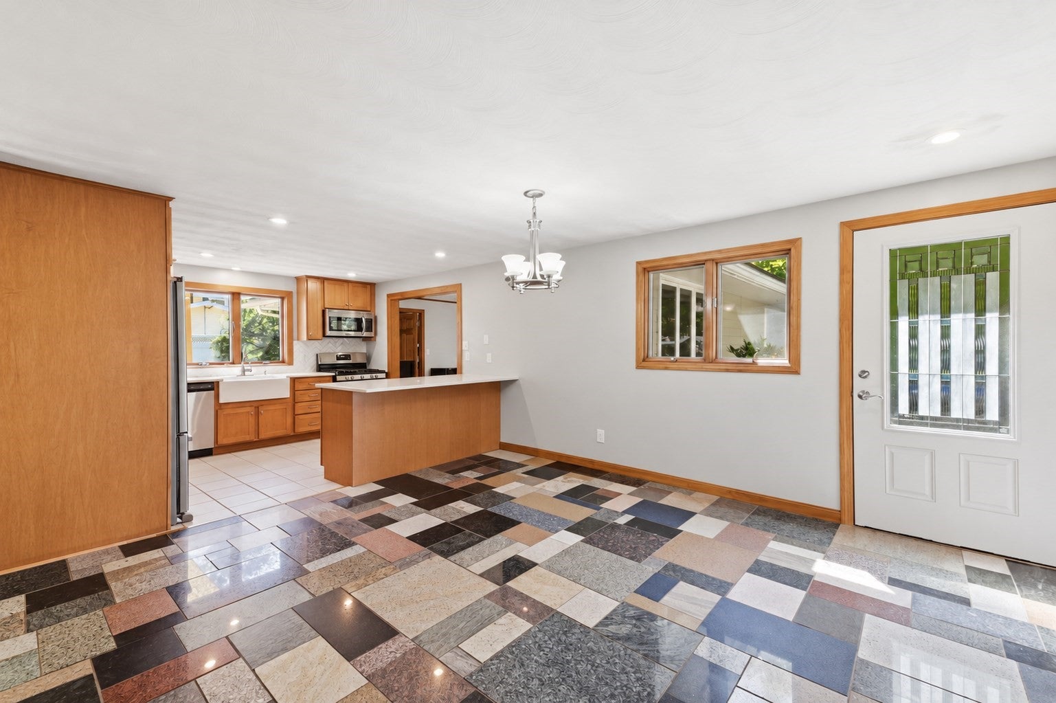 27 Ansie Road, Chelmsford, MA, 27 Ansie Road, Chelmsford, MA Photo #9