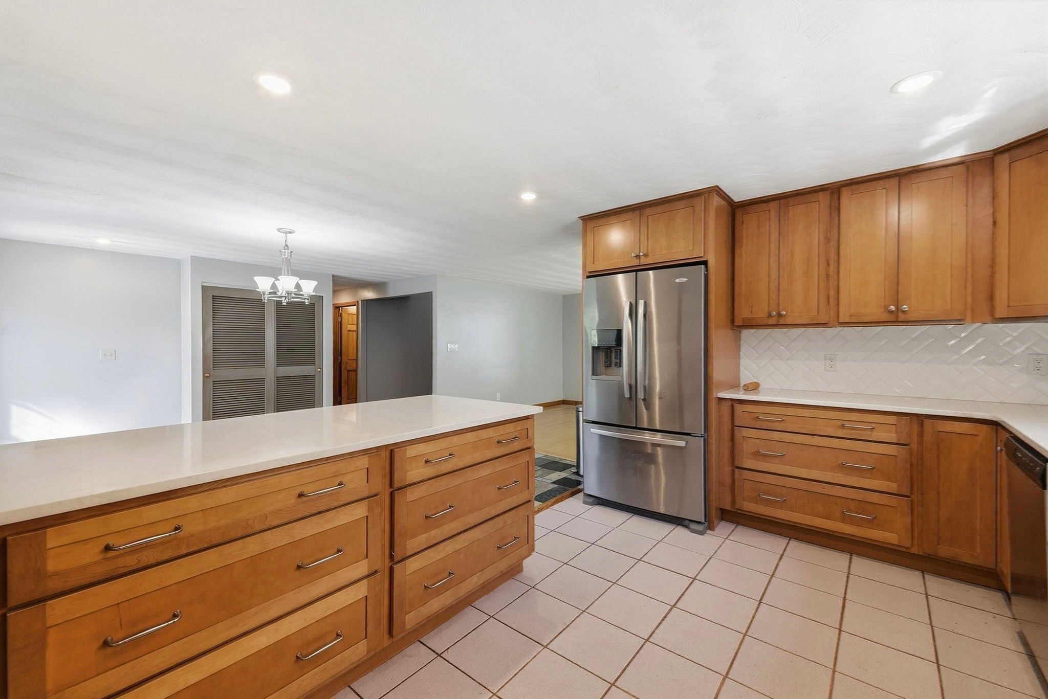 27 Ansie Road, Chelmsford, MA, 27 Ansie Road, Chelmsford, MA Photo #8