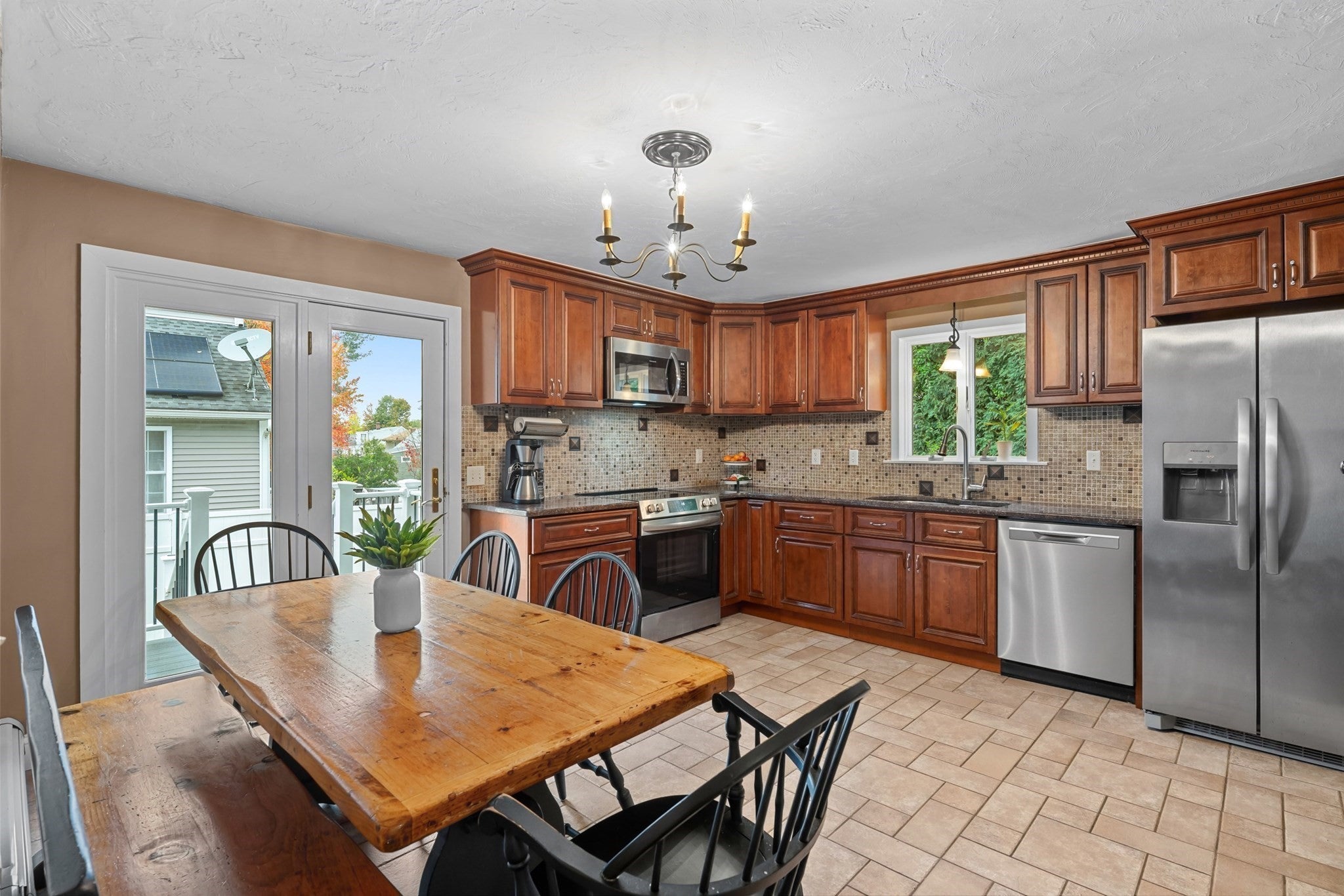 6 Dixfield Rd, Worcester, MA, 6 Dixfield Rd, Worcester, MA Photo #6