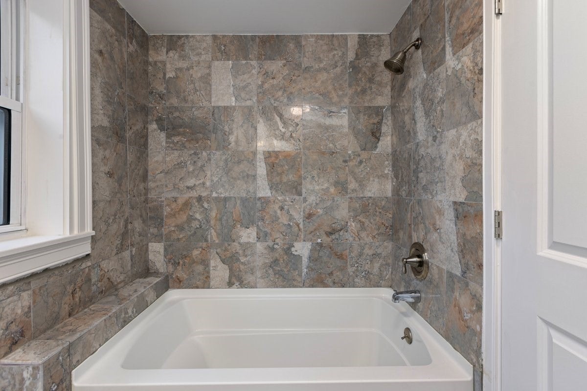 39 Forest St, Danvers, MA, 39 Forest St, Danvers, MA Photo #11