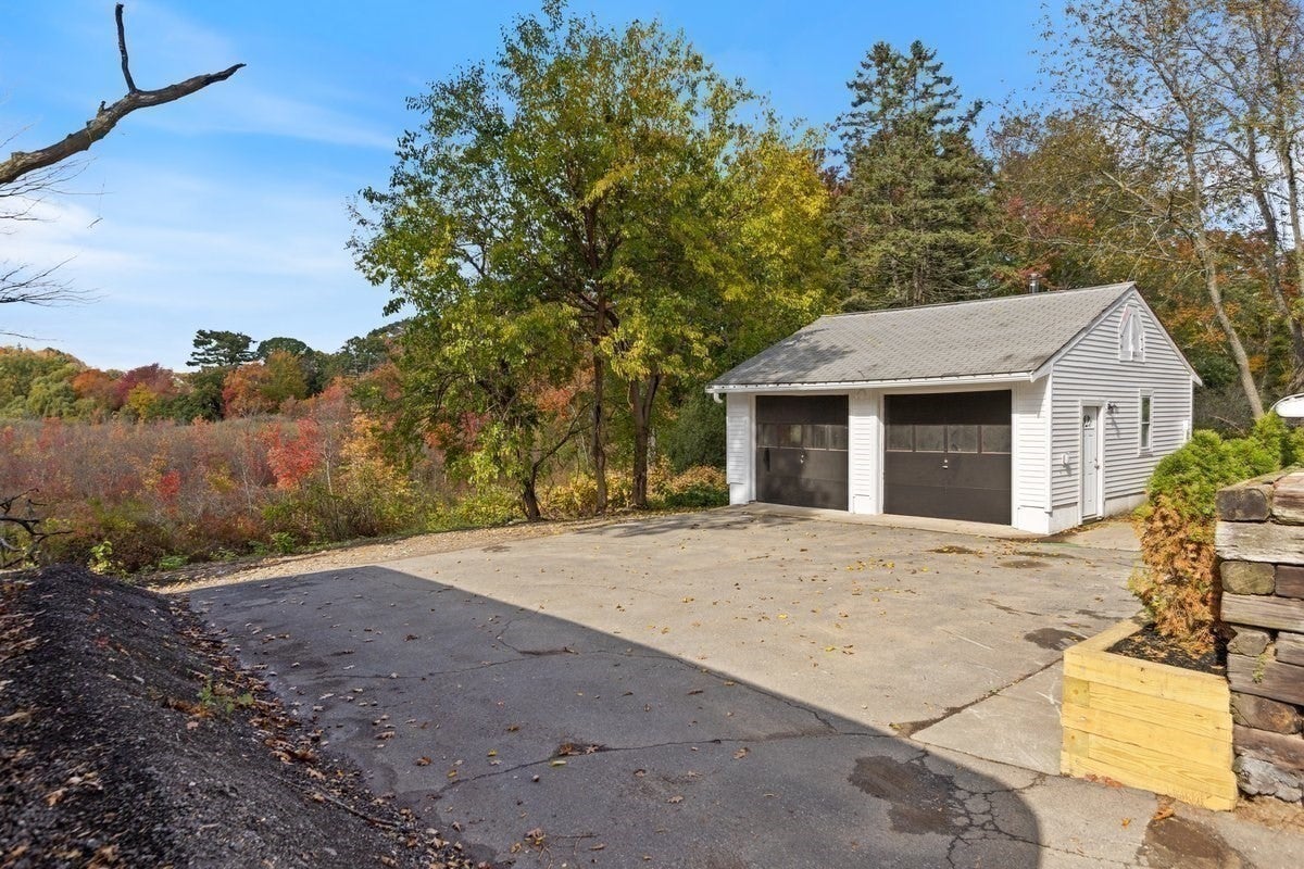 39 Forest St, Danvers, MA, 39 Forest St, Danvers, MA Photo #26