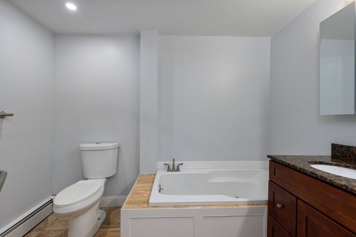 39 Forest St, Danvers, MA, 39 Forest St, Danvers, MA Photo #21