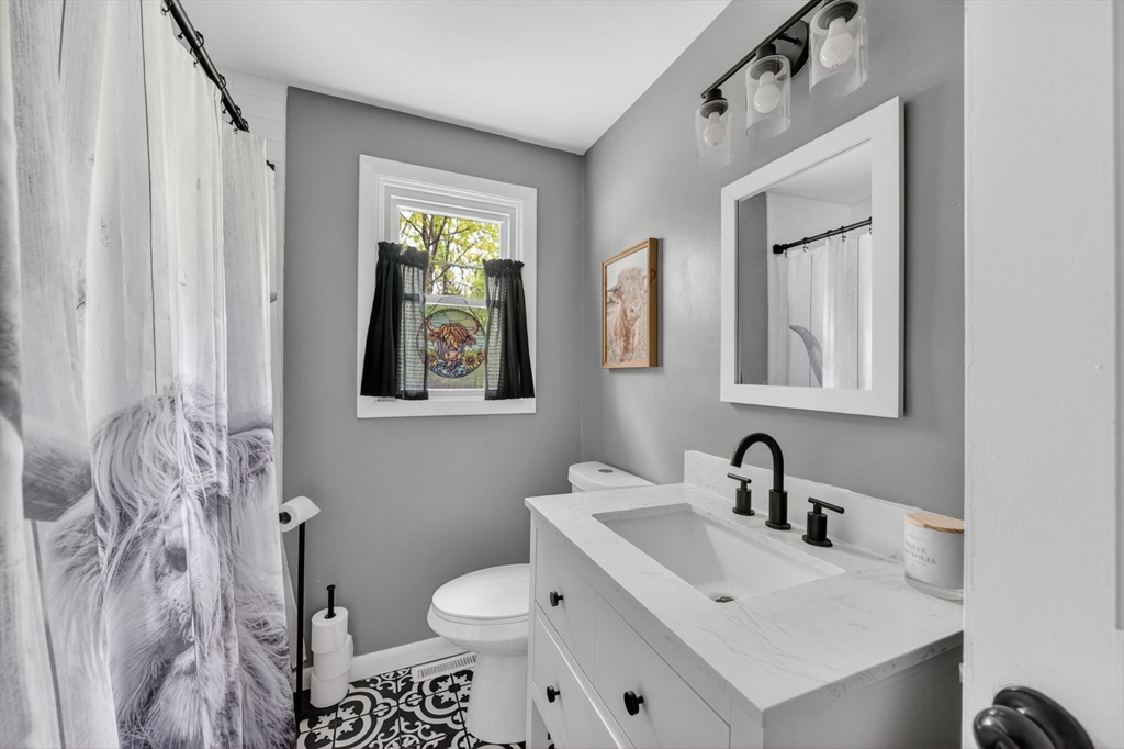 545 Tremont St, Rehoboth, MA Photo #26