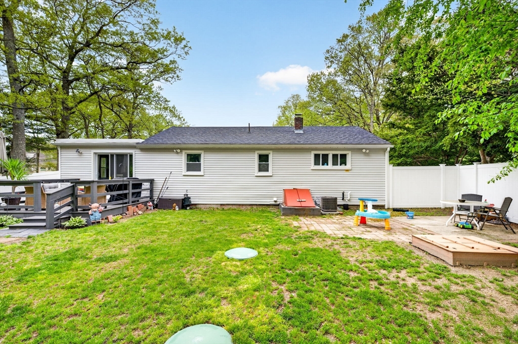 545 Tremont St, Rehoboth, MA Photo #8