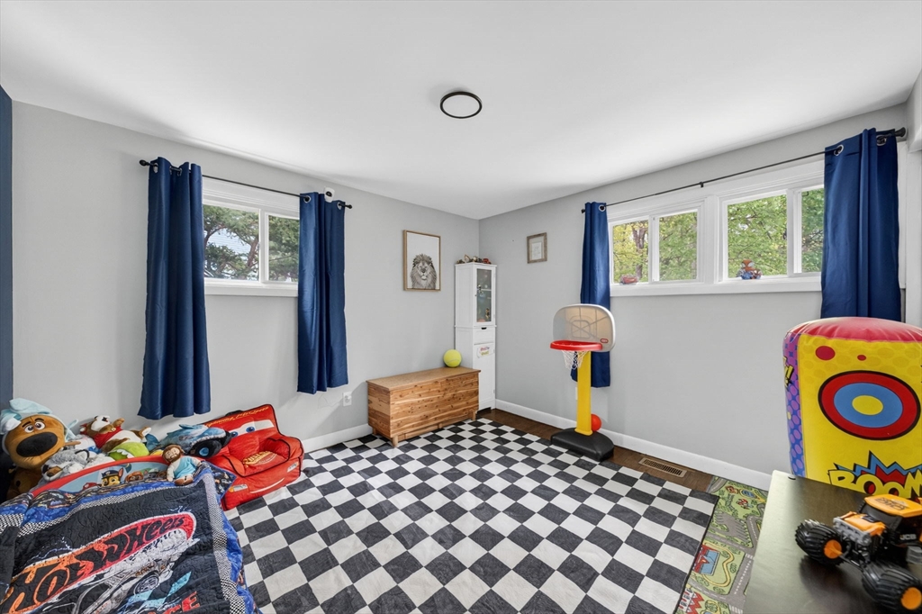 545 Tremont St, Rehoboth, MA Photo #30