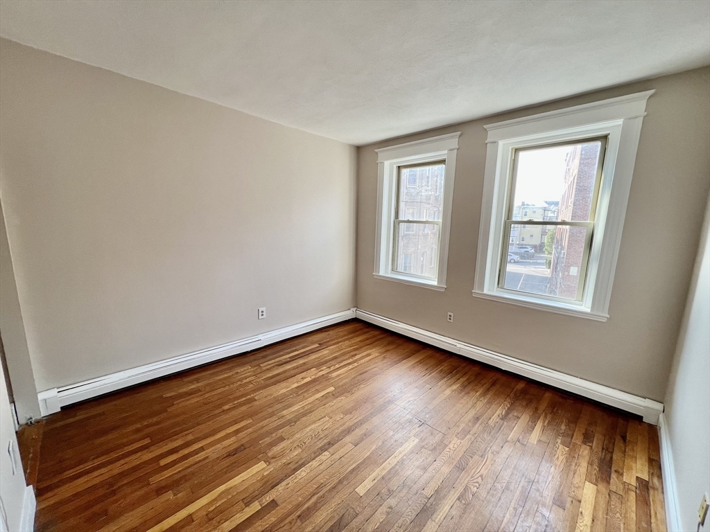 1669 Commonwealth Ave #3, Boston, MA Photo #7