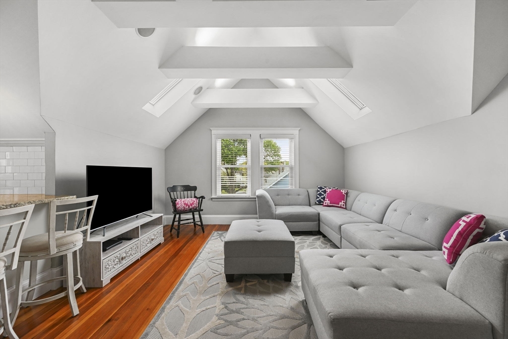 15 Haslet St 3