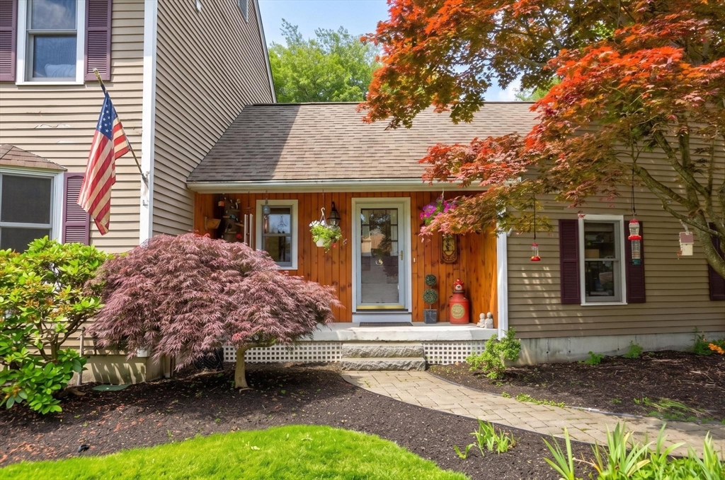 2 Glenwood Circle