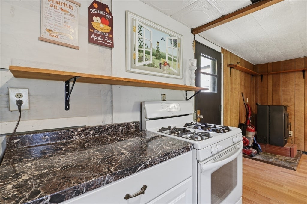 101 Whitins Rd, Sutton, MA, 101 Whitins Rd, Sutton, MA Photo #27