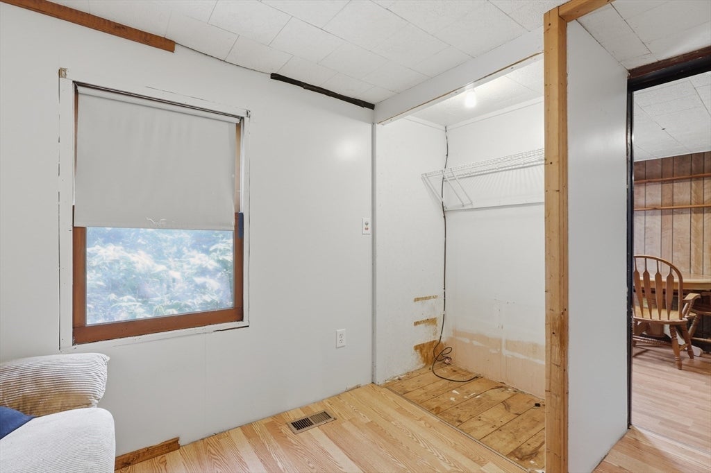 101 Whitins Rd, Sutton, MA, 101 Whitins Rd, Sutton, MA Photo #33