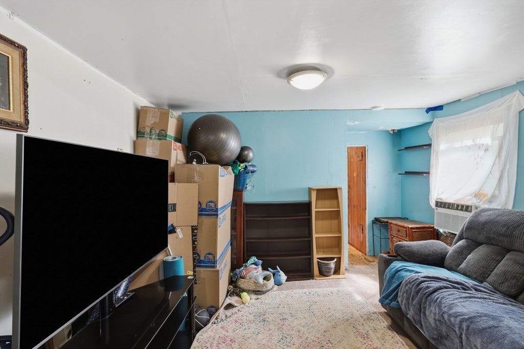 101 Whitins Rd, Sutton, MA, 101 Whitins Rd, Sutton, MA Photo #16