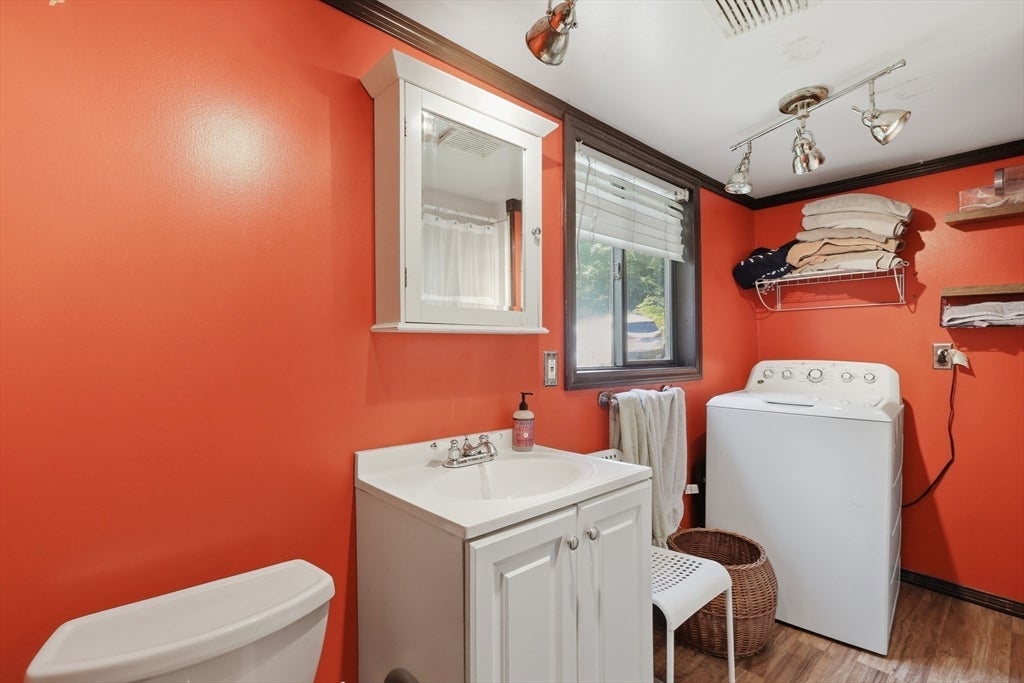 101 Whitins Rd, Sutton, MA, 101 Whitins Rd, Sutton, MA Photo #11