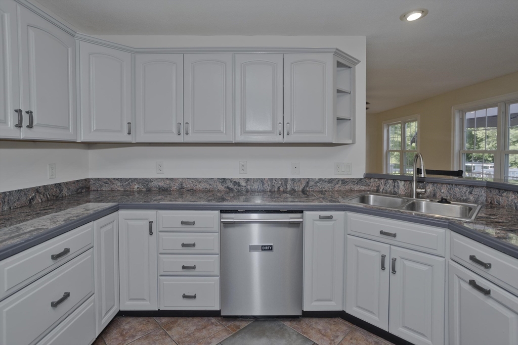 28 Jeremy Dr