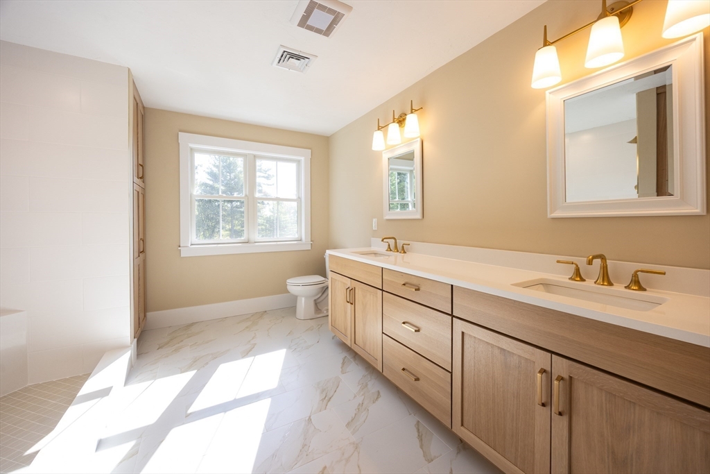 45 Thomas Mann Circle 27