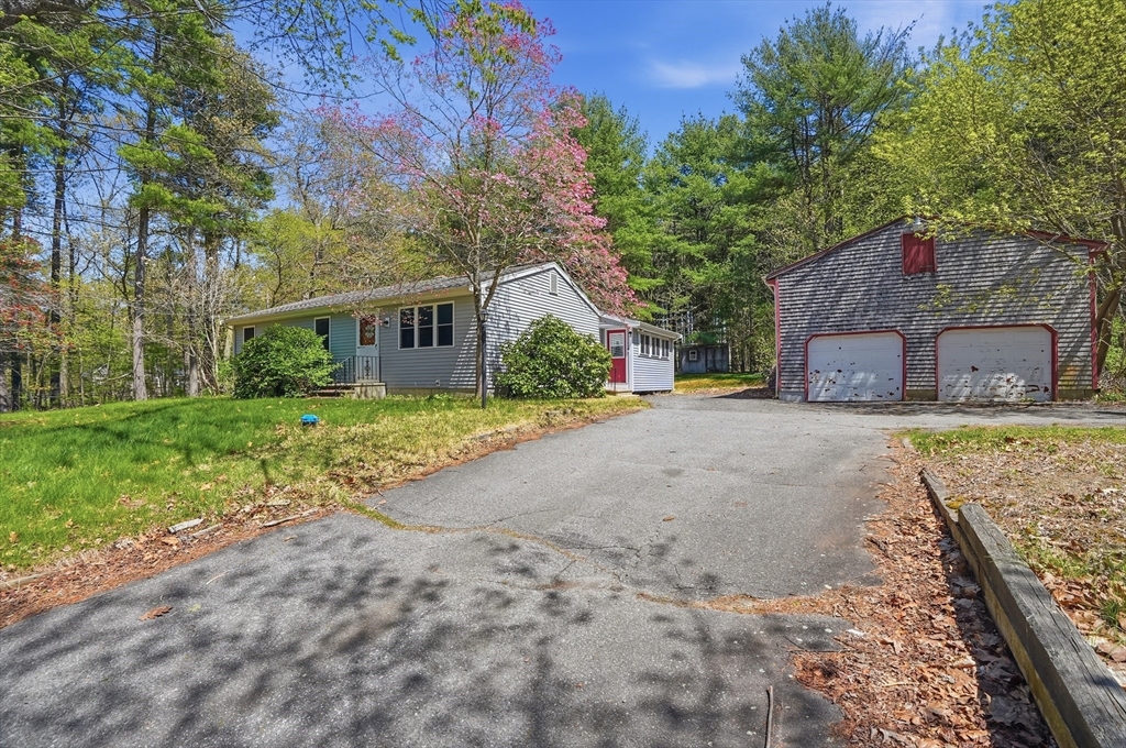 6 Bayview Avenue, Berkley, MA Photo #2
