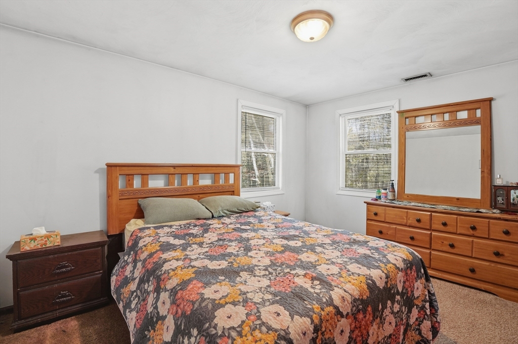 6 Bayview Avenue, Berkley, MA Photo #12