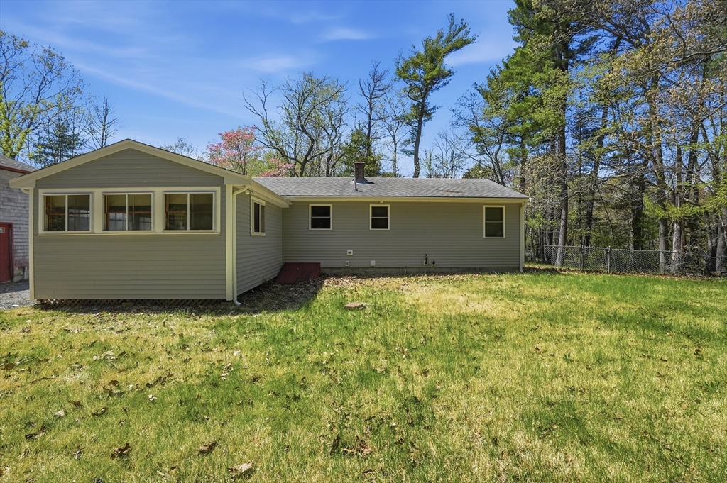 6 Bayview Avenue, Berkley, MA Photo #24