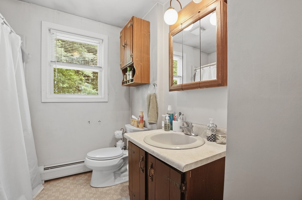 6 Bayview Avenue, Berkley, MA Photo #21