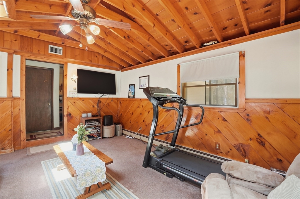 6 Bayview Avenue, Berkley, MA Photo #11
