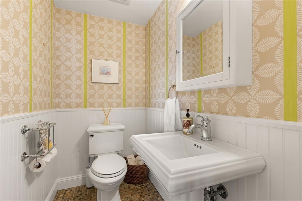 115 Fox Run Rd, Sudbury, MA, 115 Fox Run Rd, Sudbury, MA Photo #20