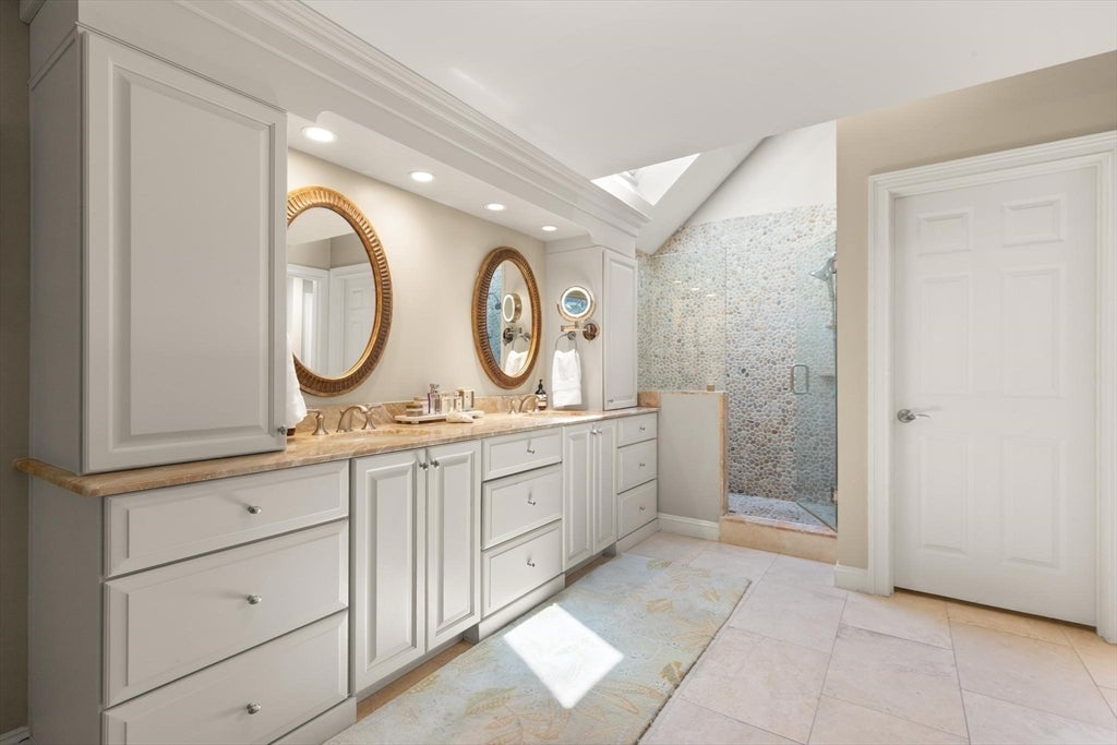115 Fox Run Rd, Sudbury, MA, 115 Fox Run Rd, Sudbury, MA Photo #25