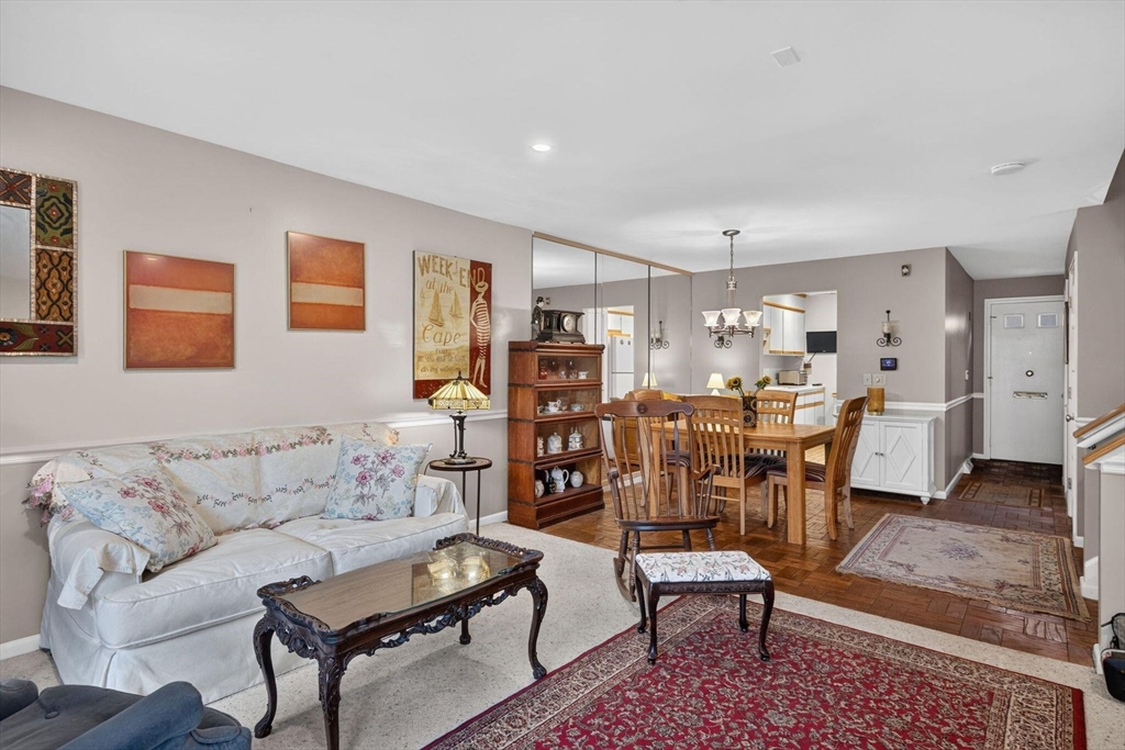 300 Buck Island Rd 14C