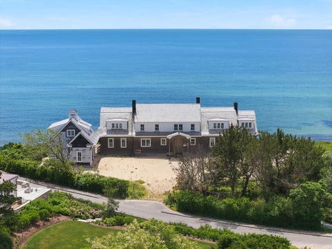 Photo of 31 Dale Ave, Barnstable, MA 02647 (MLS # 73539002)