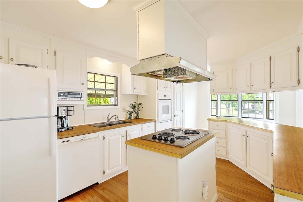 7 Queens Road 187