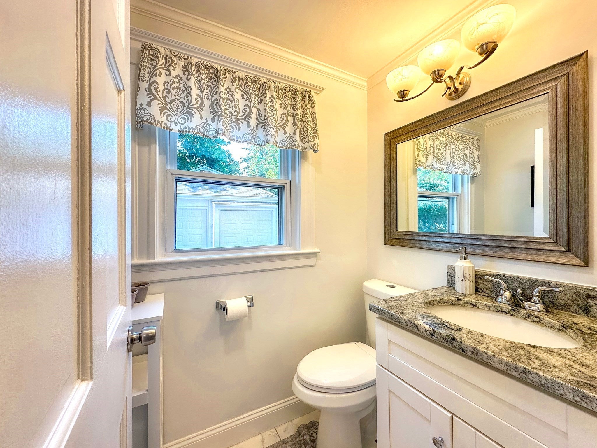 35 Reedsdale Road #35, Milton, MA Photo #22