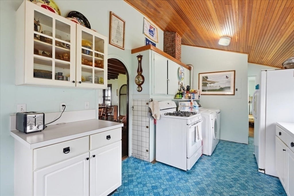 66 Cadish Ave, Hull, MA, 66 Cadish Ave, Hull, MA Photo #14
