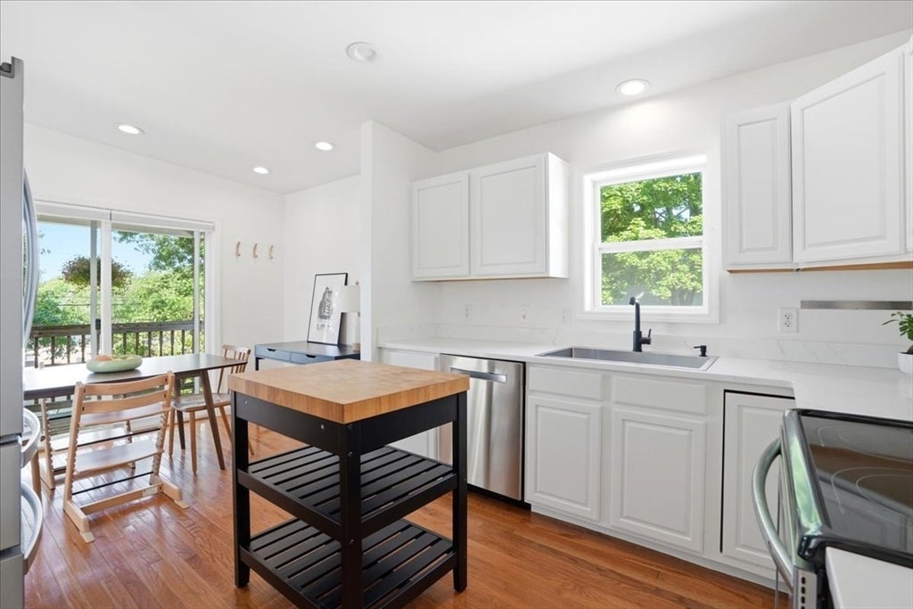 111 Wompatuck Rd