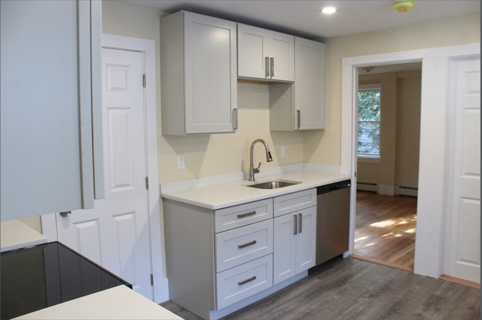 78 Endicott St #1R, Peabody, MA, 78 Endicott St #1R, Peabody, MA Photo #3