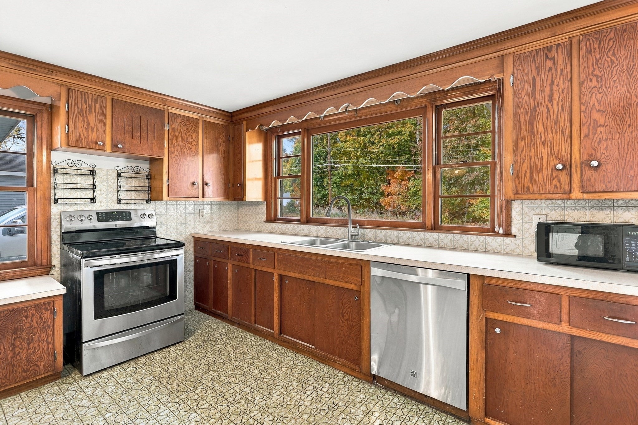 42 E Prescott Street, Westford, MA, 42 E Prescott Street, Westford, MA Photo #18