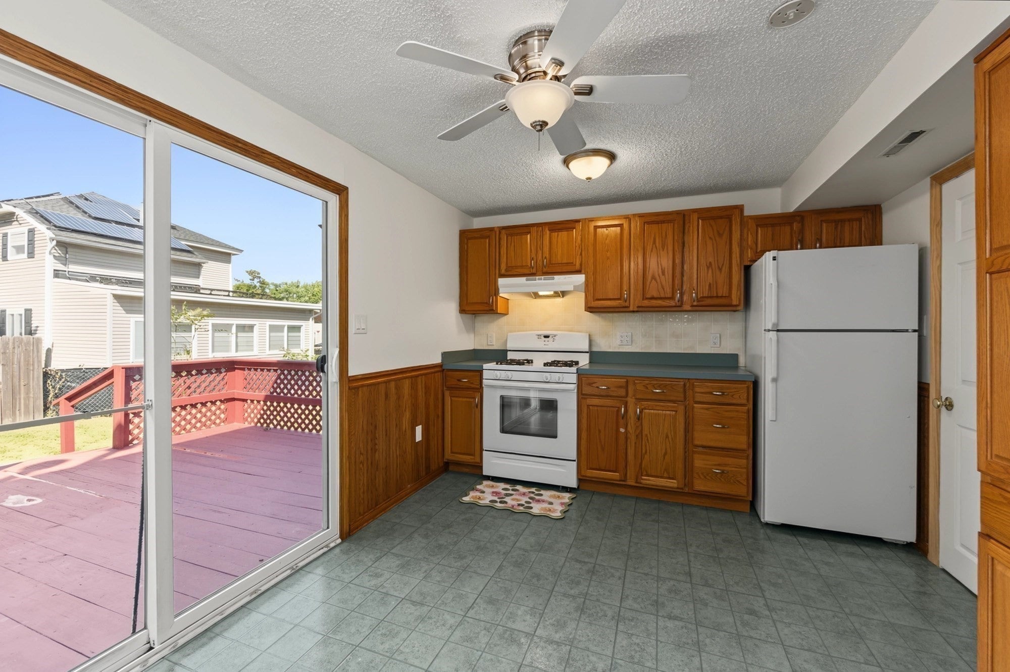 79 Arnold Ave #79, Lowell, MA, 79 Arnold Ave #79, Lowell, MA Photo #8
