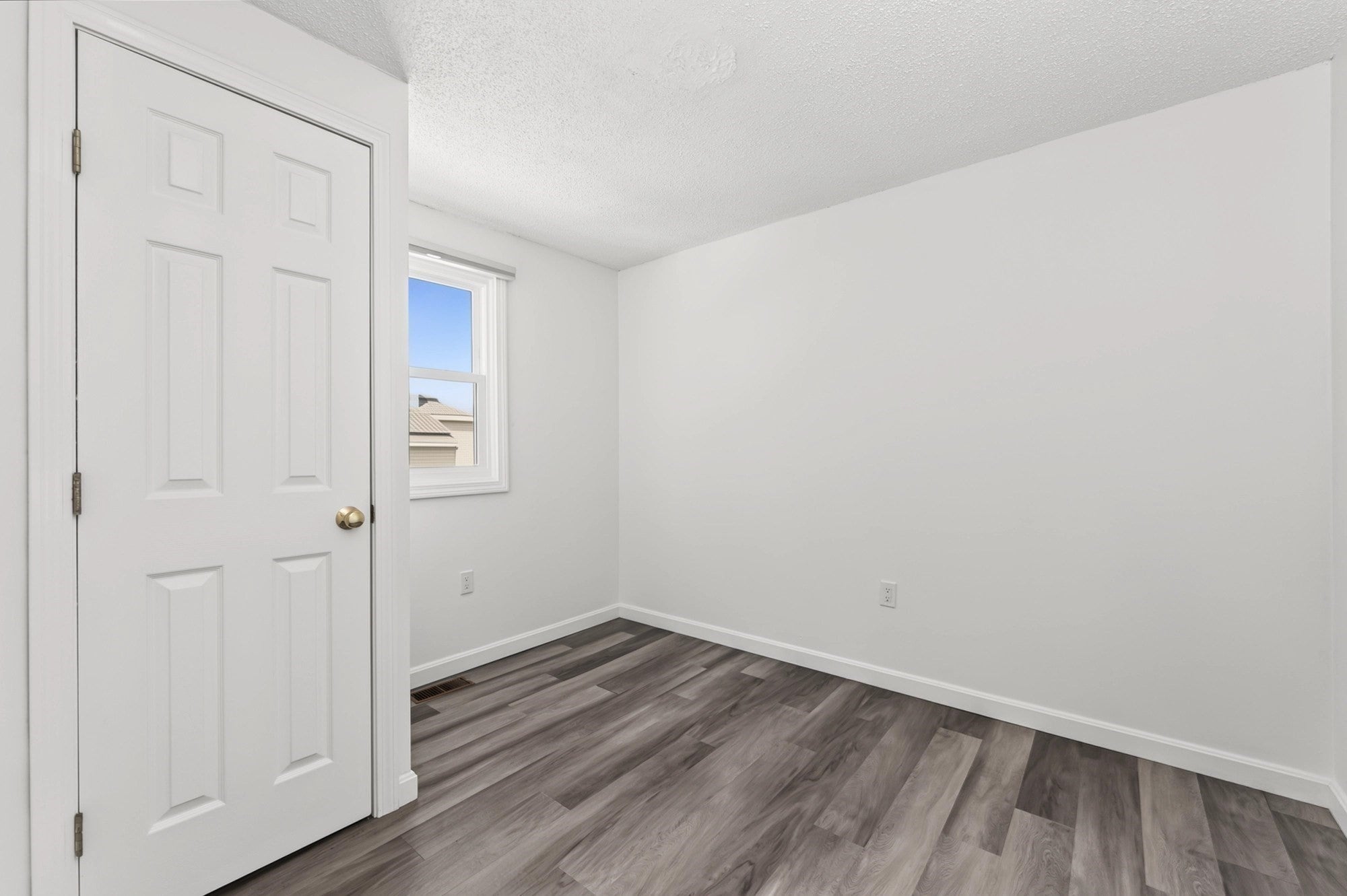 79 Arnold Ave #79, Lowell, MA, 79 Arnold Ave #79, Lowell, MA Photo #19