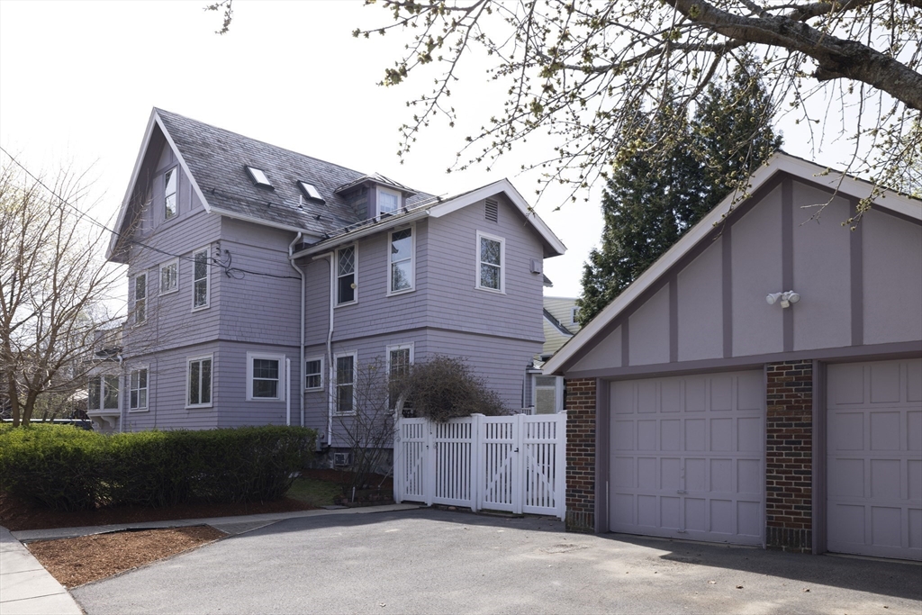 16 Russell Avenue
