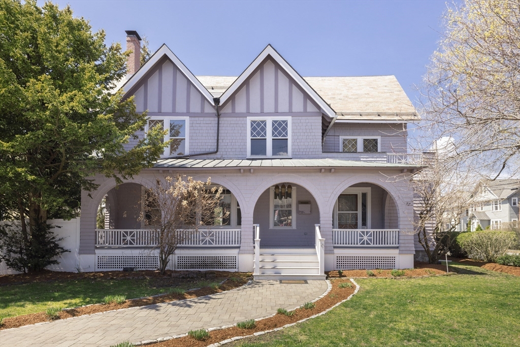 16 Russell Avenue